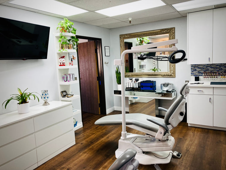 White Diamonds Dental Spa